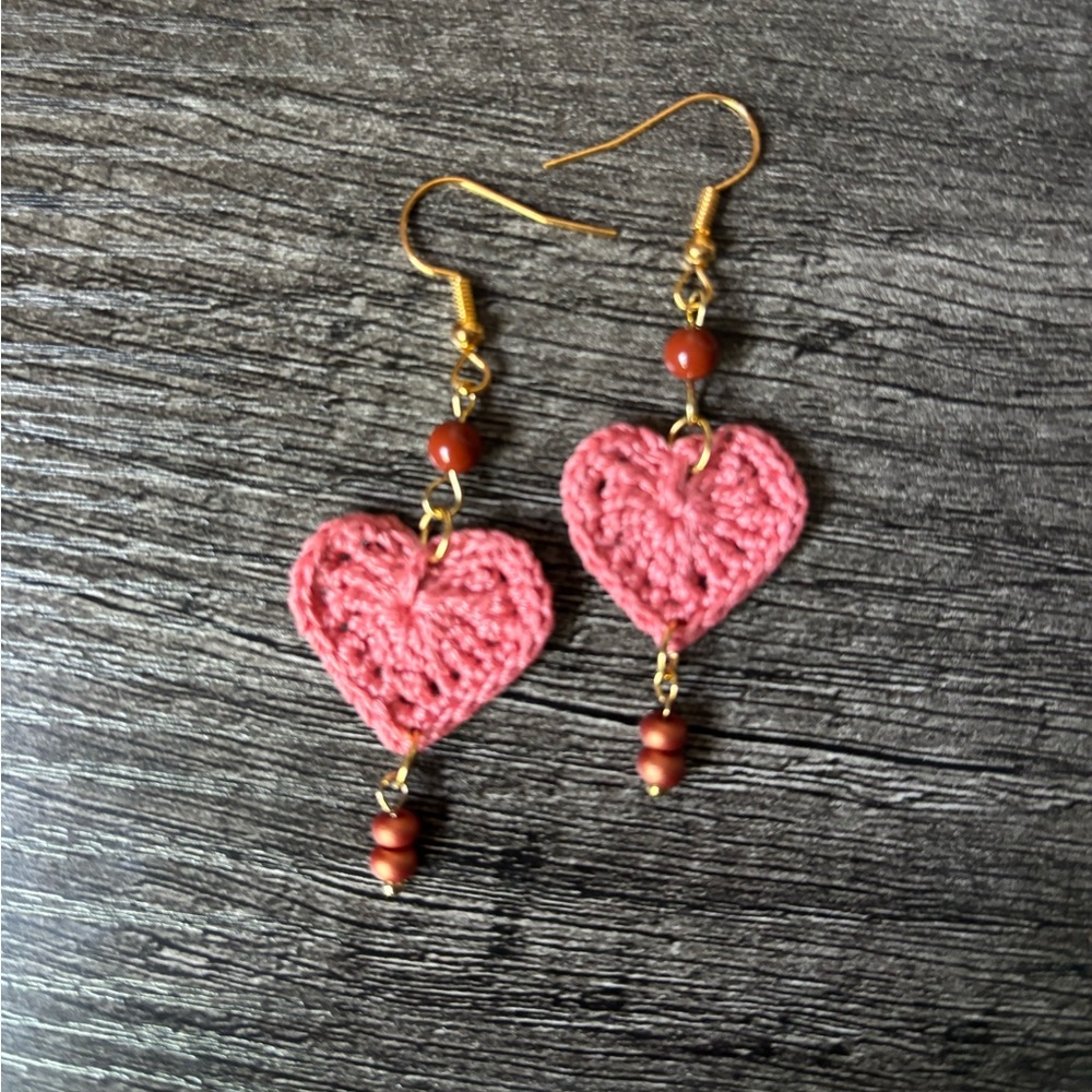 NWOT Handcrafted Coral Crochet Heart Earrings - Picture 3 of 5